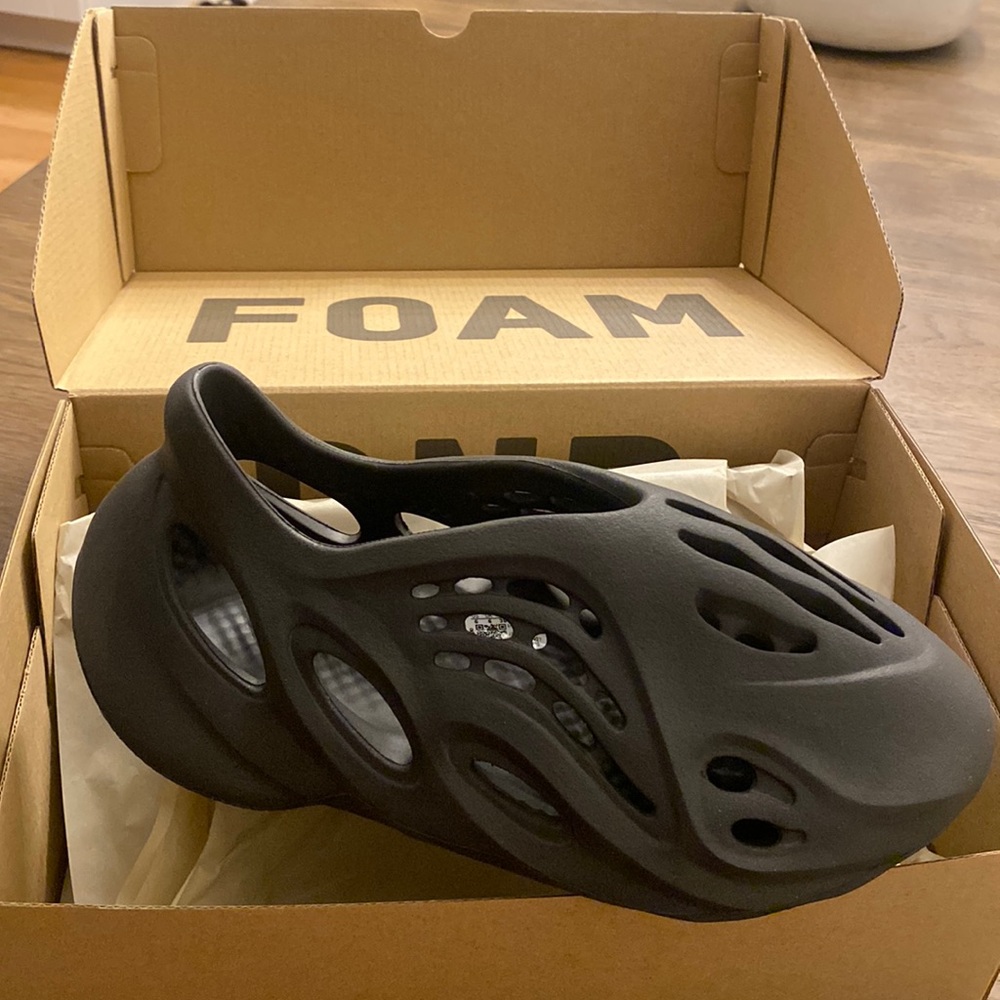 Yeezy Foam Runner Onyx